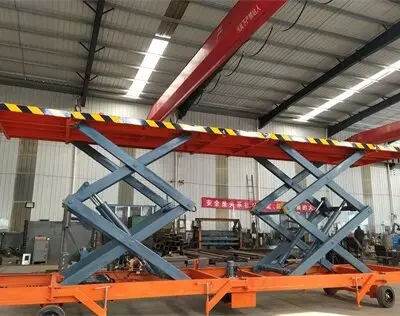 剪(jian)叉式(shi)裝卸(xie)貨升(sheng)降平(ping)台