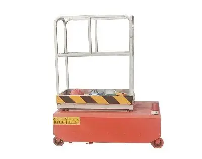 便攜(xie)式自(zi)行走(zou)升降(jiang)平台(tai)