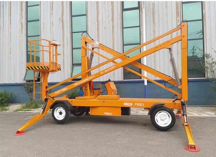 曲臂式(shi)升降機