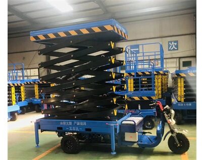 三輪車載(zai)式升降平(ping)台4